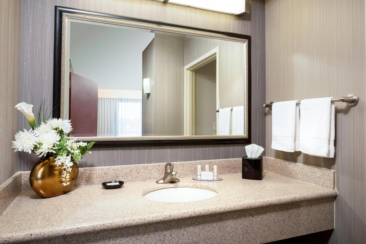 Hotel Courtyard By Marriott Columbia Extérieur photo